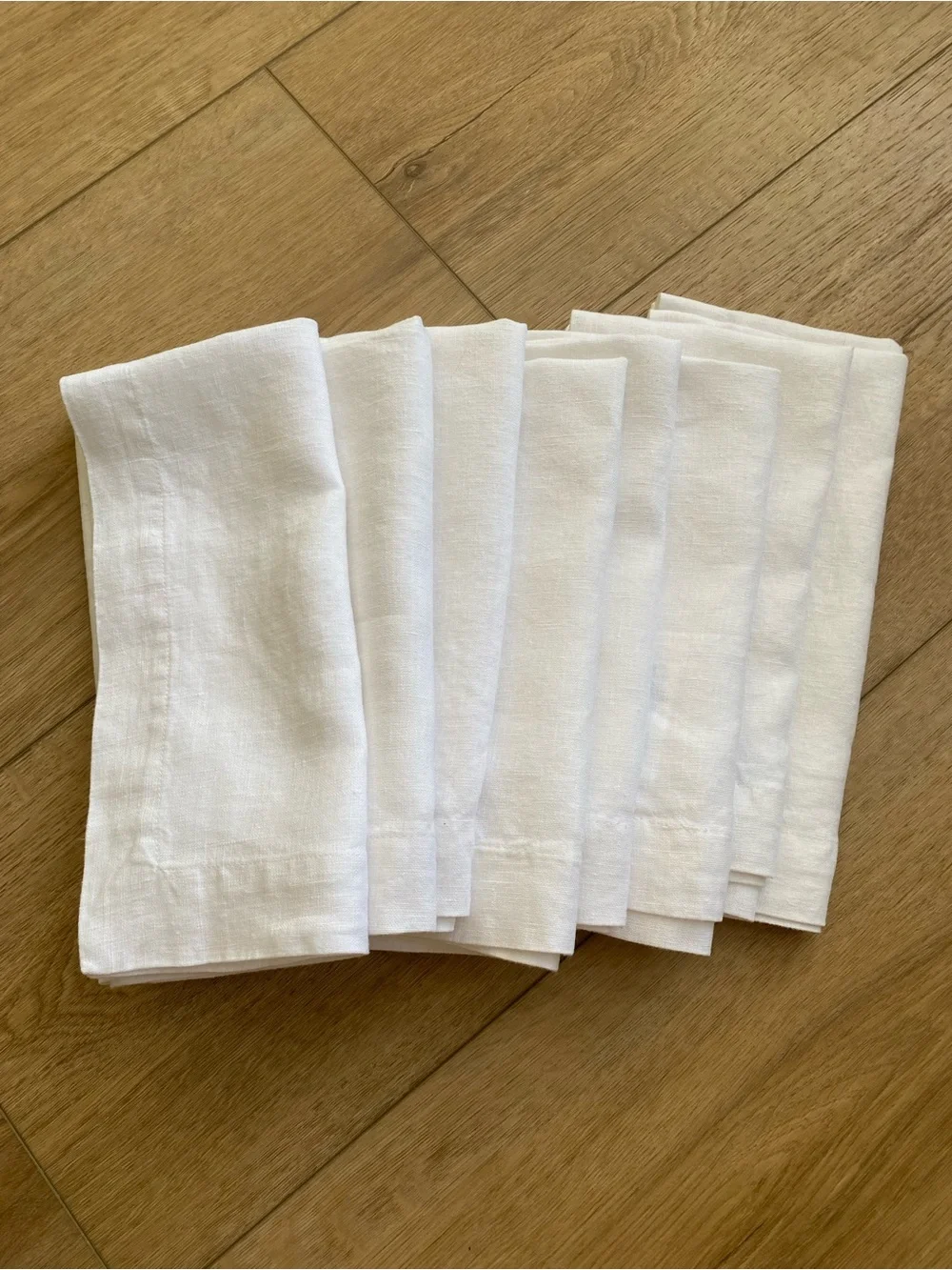 Pottery Barn White 100% Linen Dinner Napkins - Set of 8